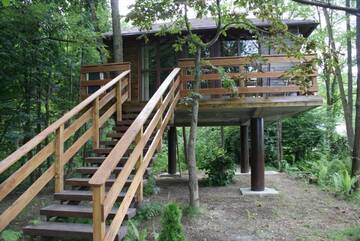 Фото номера Шале с одной спальней Шале Porumbacu Treehouse г. Порумбаку-де-Сус 11