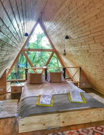 Фотографии Шале Porumbacu Treehouse г. Порумбаку-де-Сус (Румыния) №3 Фото Шале Porumbacu Treehouse г. Порумбаку-де-Сус 3